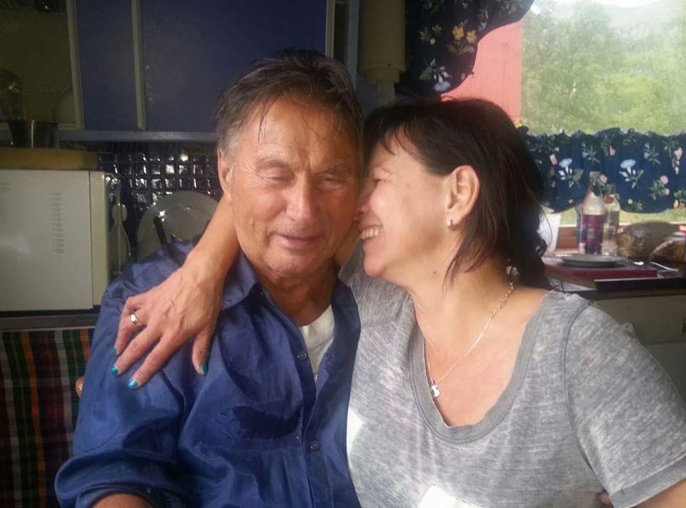 dating egen farhvor raskt vil jeg få en dating Scan